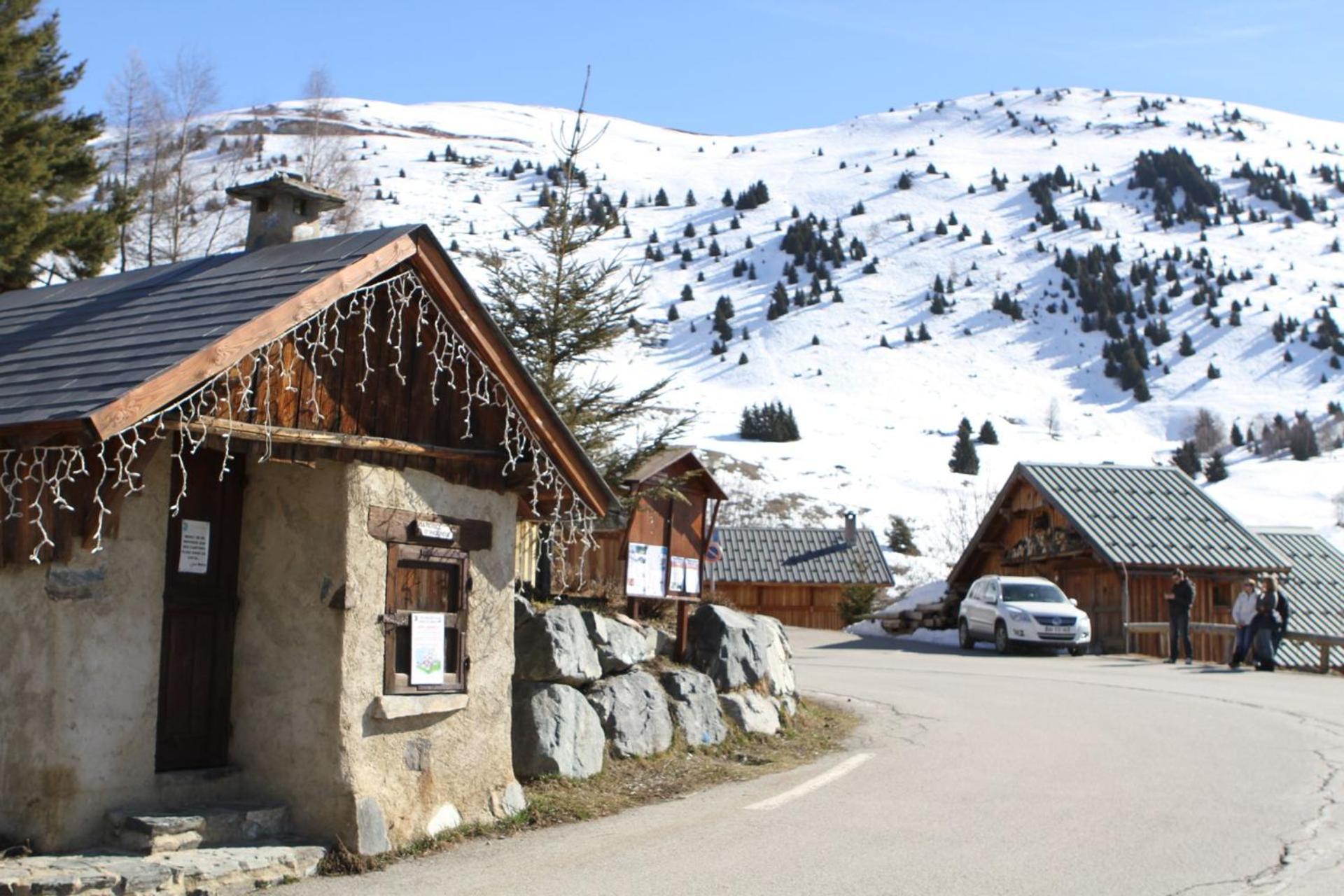 Chalet Rouge Ou Blanc Villard-Reculas Exterior photo